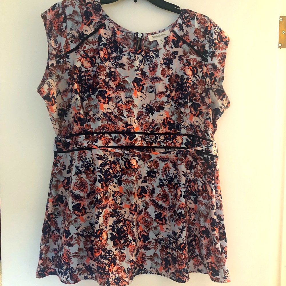 Motherhood Maternity Size L pink/blue blouse